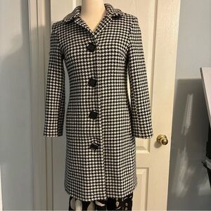 Petite Sophisticate Houndstooth Coat Size XS